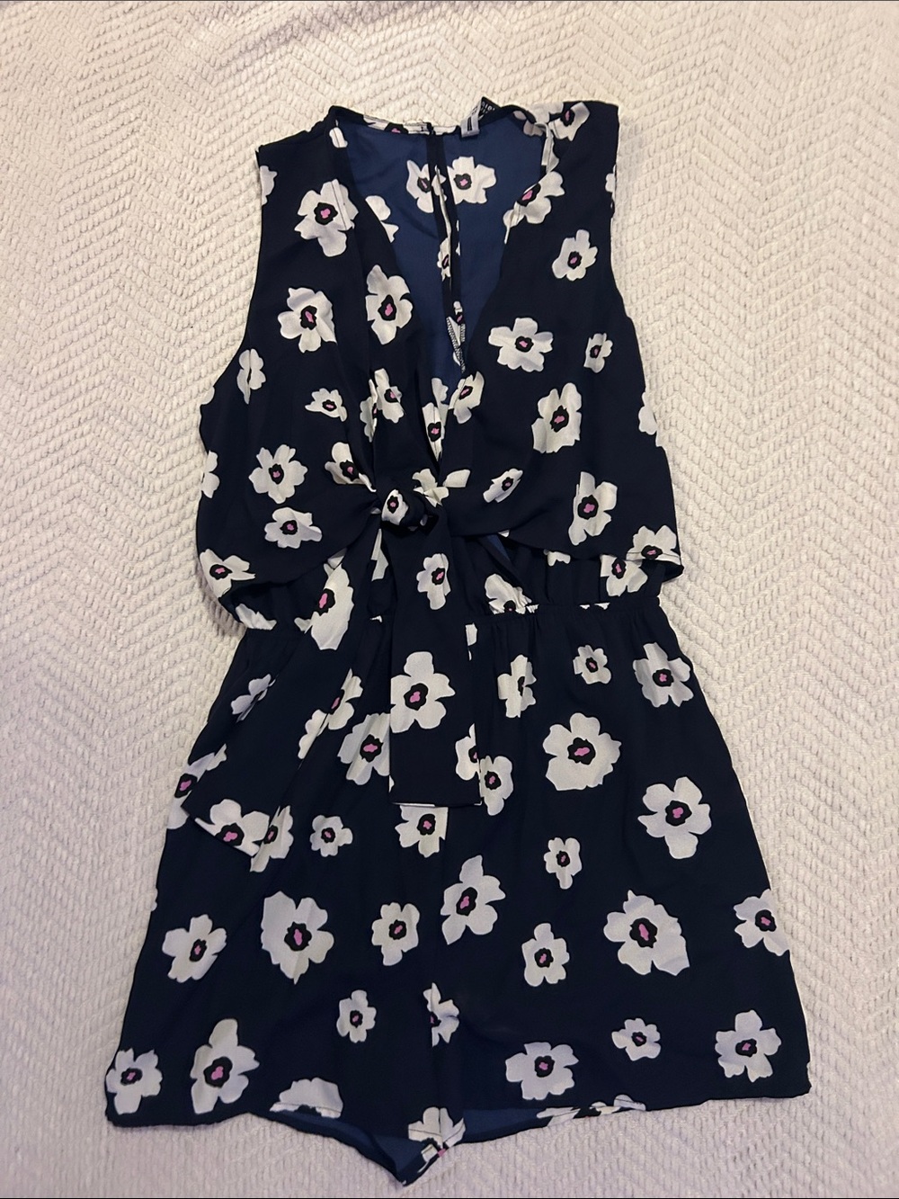 Design Lab Lord & Taylor Navy Floral Tie-Front Romper
